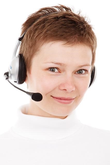 4 Questions to Ask Yourself before Considering Call Center Outsourcing