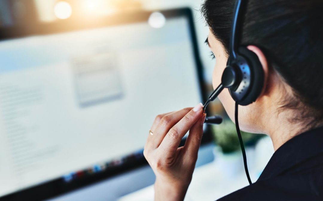 Internal Call Center Operations vs. Outsourcing: Which is Better?